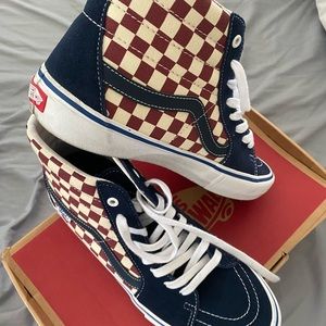 VANS. SK8-HI. PRO. CHECKERED BLUE.